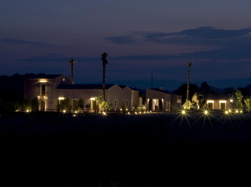 Caol Ishka Hotel Syracuse ภายนอก รูปภาพ